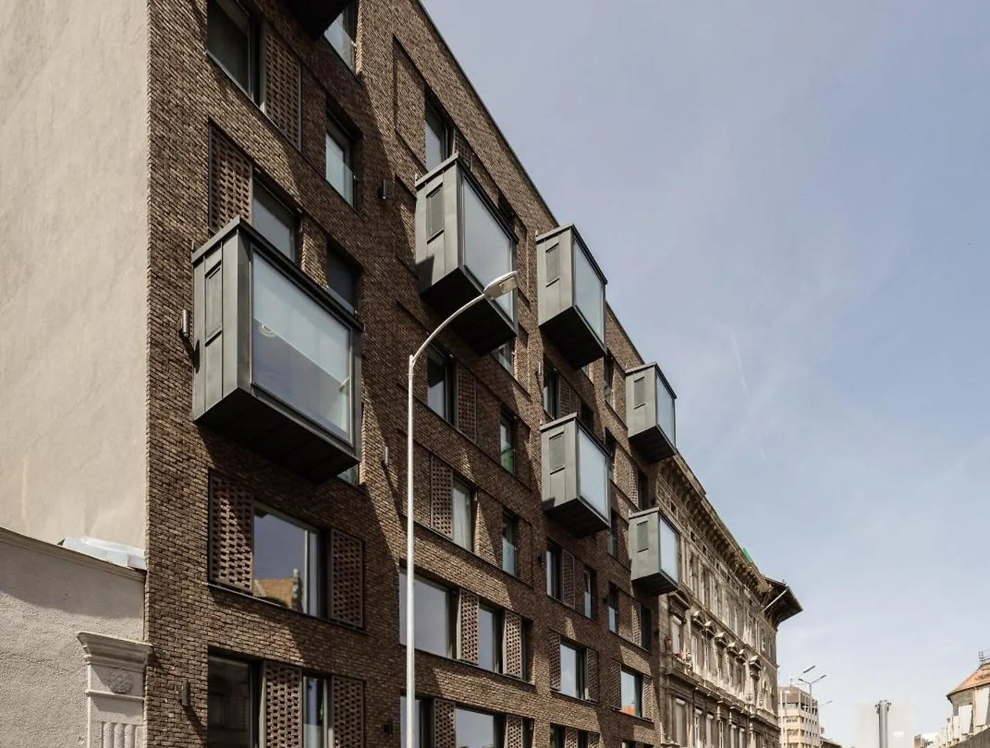 Sleek Apartment With Balcony And Parking Budapest Hungary